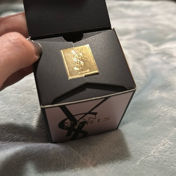 YSL Mon Paris 1 oz. - Picture 3 of 6